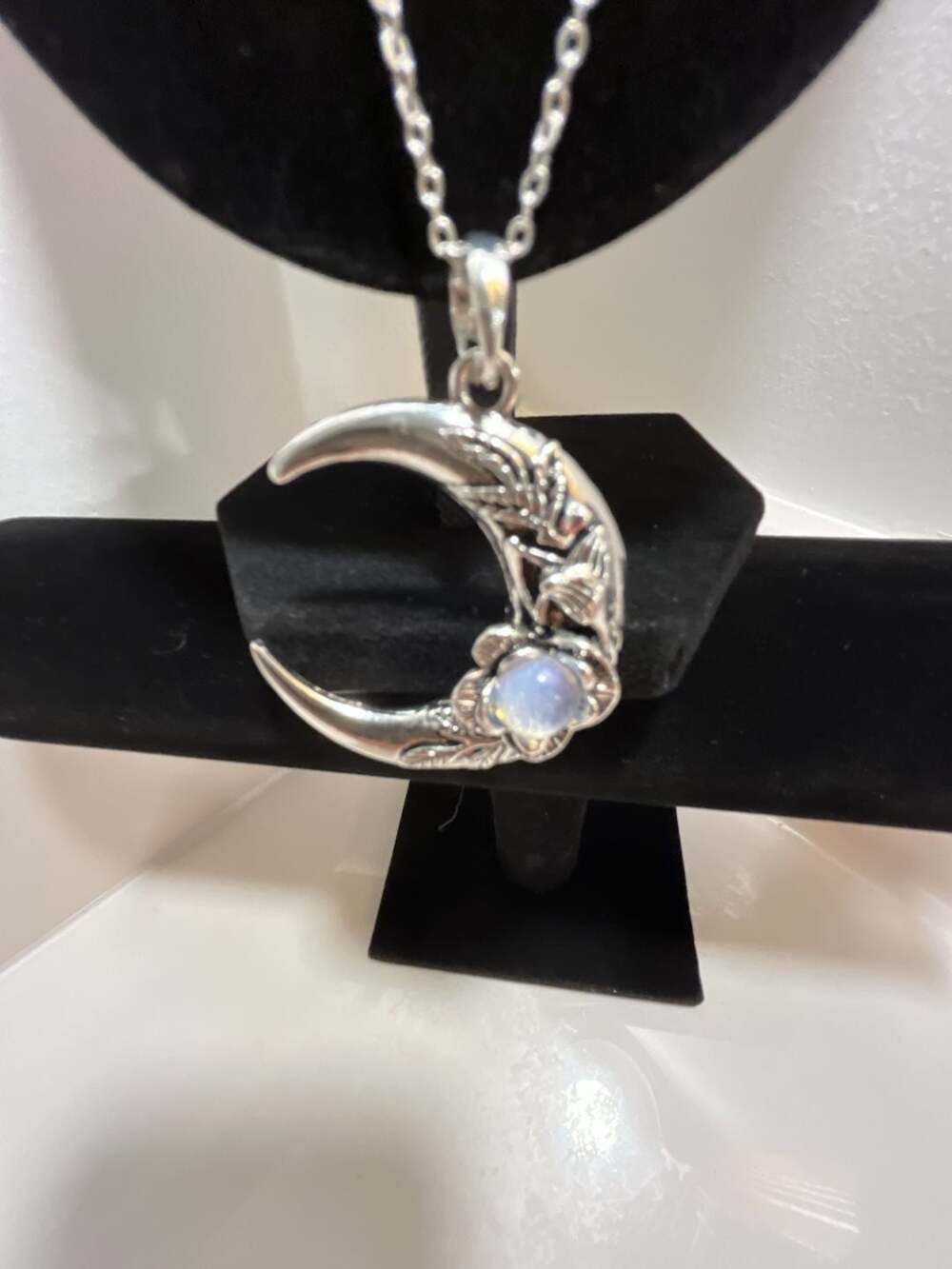 Gealach Moon Goddess Crescent Moonstone Pendant Necklace in Sterling Silver